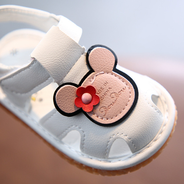 Naujo modelio vaikiškos odinės basutės mergaitėms