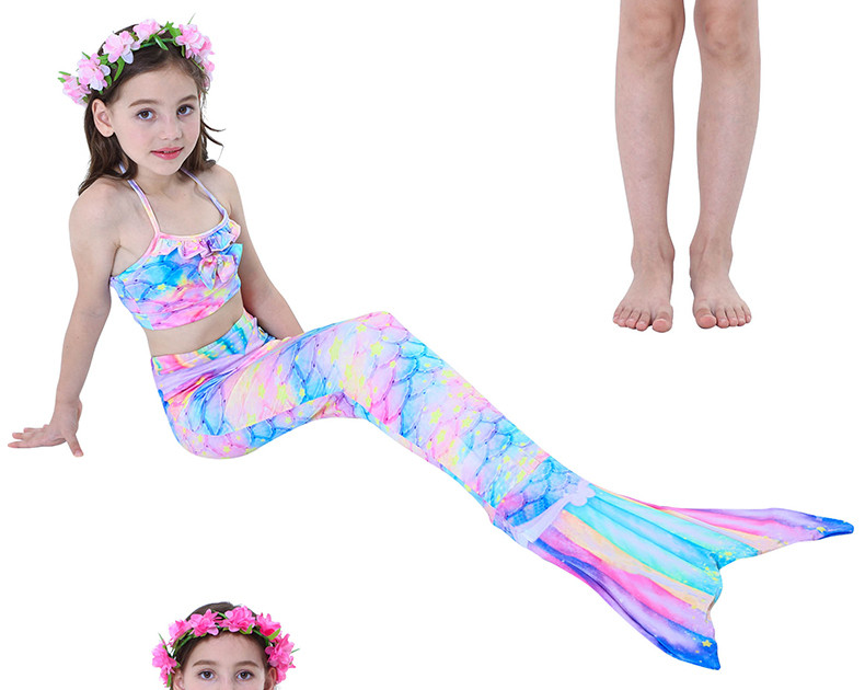 Trijų dalių maudymosi kostiumėlis - undinės tipo