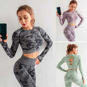 Női szett magas derekú leggingsből és blúzból terepszínű mintával