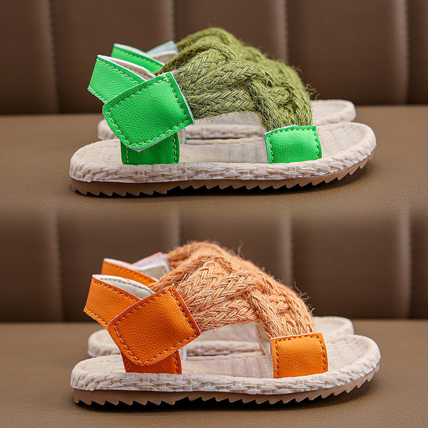 Moodsate lameda tallaga laste sandaalide uus mudel tüdrukutele