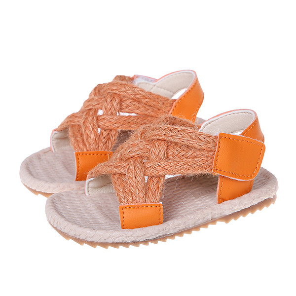 Moodsate lameda tallaga laste sandaalide uus mudel tüdrukutele