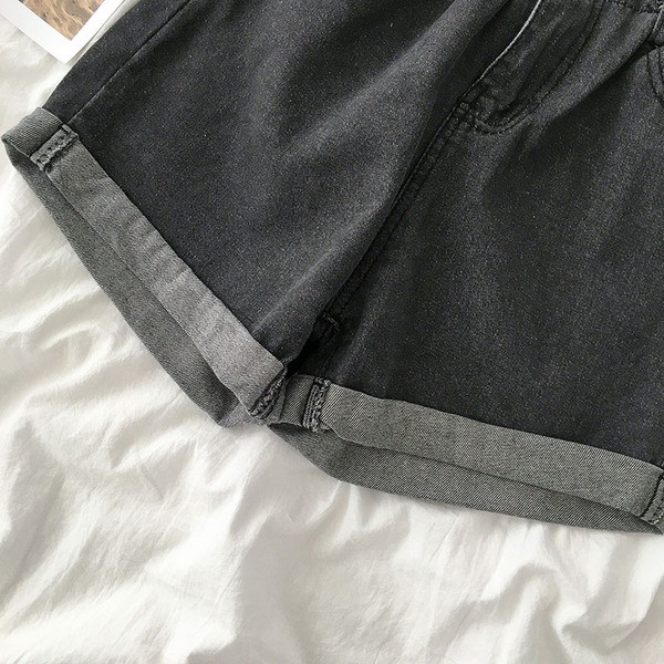 Női rövid farmer, gombokkal és elasztikus derékkal