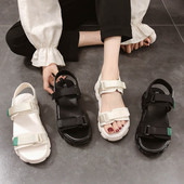 Sieviešu sandales ar velcro un augstu zoli