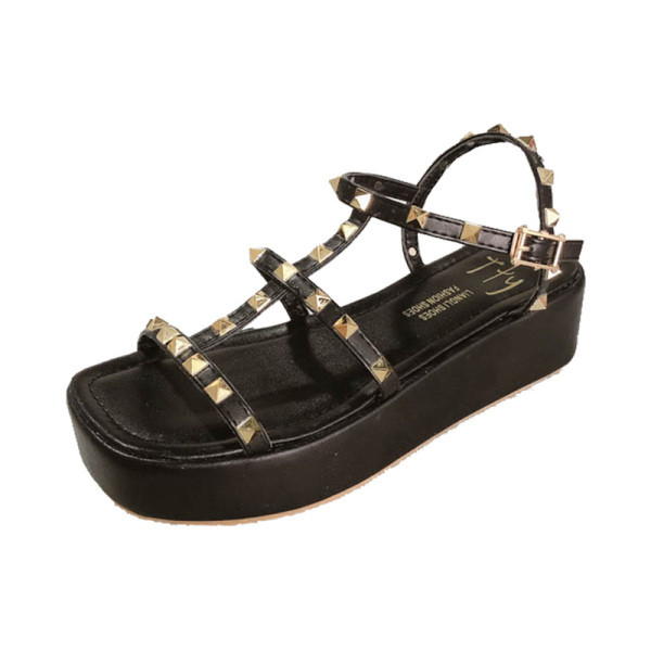 Sieviešu sandales ar augstām zolēm un metāla kniedēm