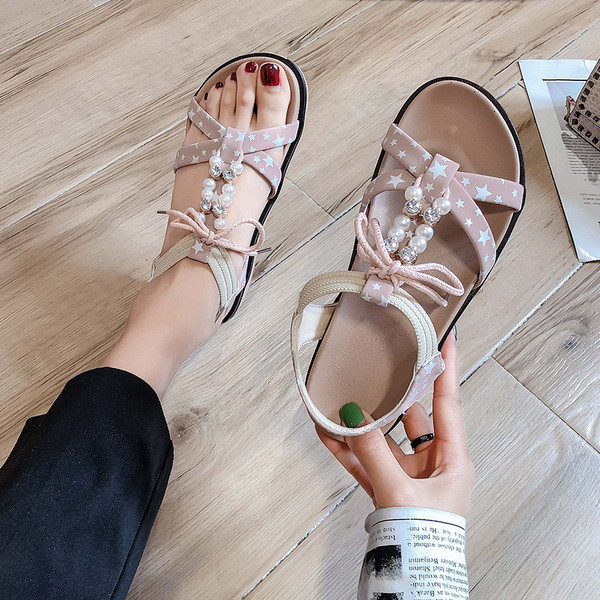 Ikdienas sieviešu sandales ar plakanām zolēm un krāsainām lencēm