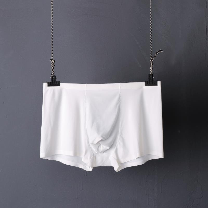 Elastīgie vīriešu bokseri - tīrs modelis