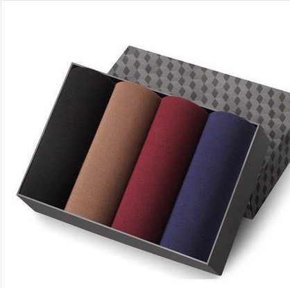 Vīriešu bokseri komplektā pa 4 gab