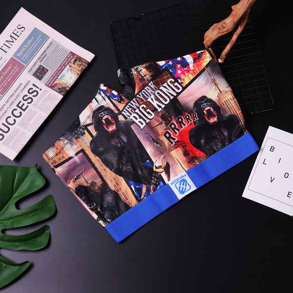 Krāsaini vīriešu bokseri