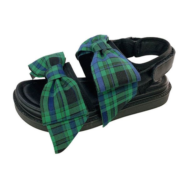 JAUNUMS Sieviešu modernas sandales ar lentes elementu