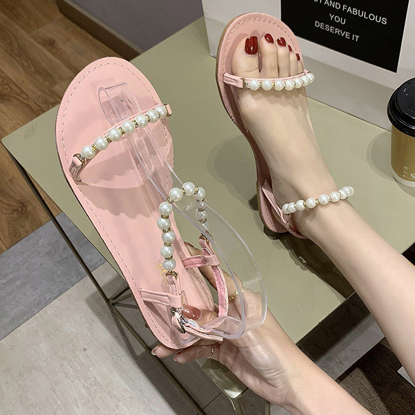 Naiste vabaaja sandaalid elemendiga - rihmadel pärlid