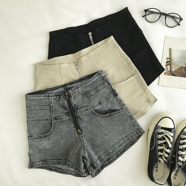 Pantaloni scurți moderni cu fermoar și talie înaltă