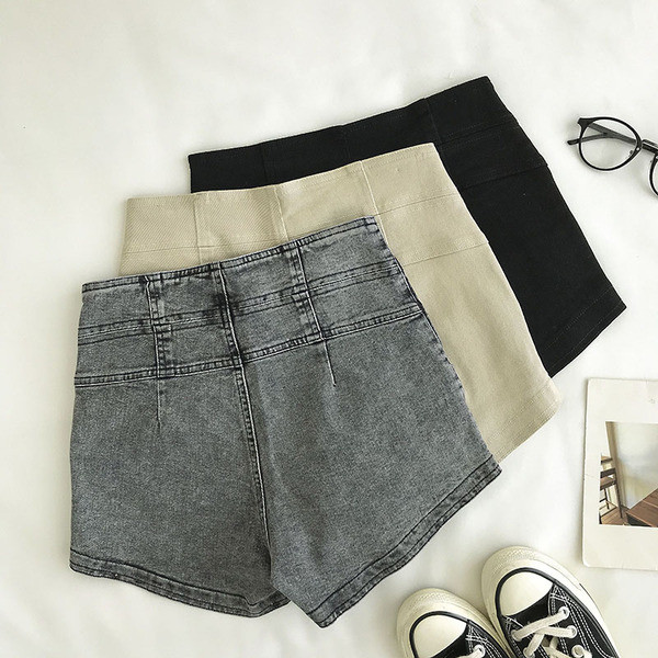 Pantaloni scurți moderni cu fermoar și talie înaltă