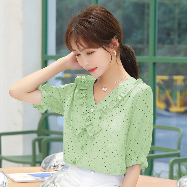 Sieviešu punktveida krekls ar špica kakla izgriezumu un 3/4 piedurknēm