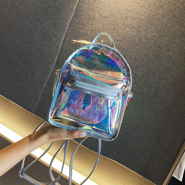 Sieviešu moderna mugursoma ar spīdīgu efektu