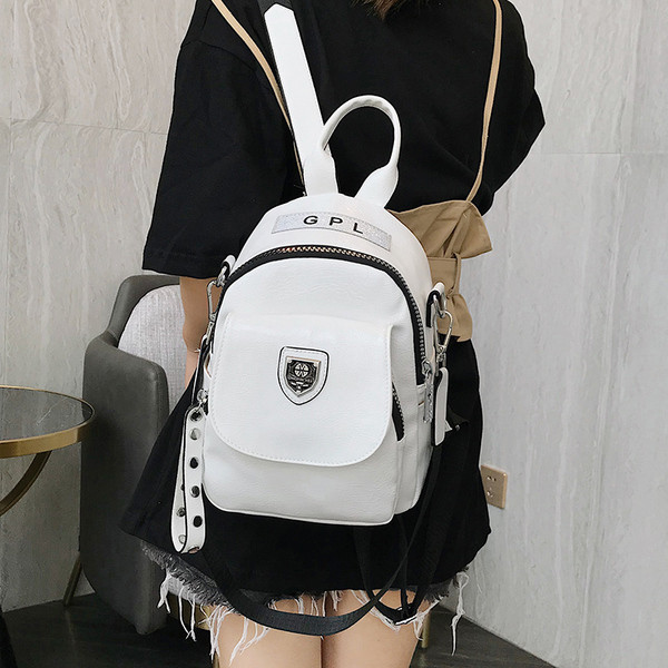 Sieviešu ikdienas mugursoma ar kabatu un rāvējslēdzēju