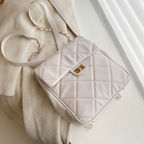 Stilīga sieviešu mugursoma no eko ādas vienkārša modeļa