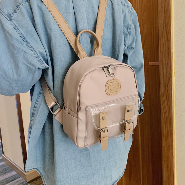 Naiste igapäevane esitaskuga seljakott