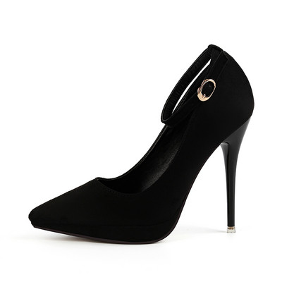 Modernas sieviešu zamšādas kurpes - smails modelis ar potītes siksnu