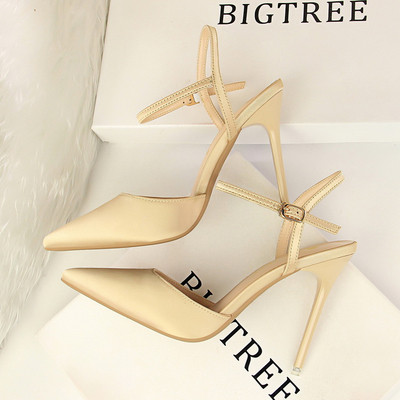 Stilīgas sieviešu sandales ar 10,5 cm augstu papēdi