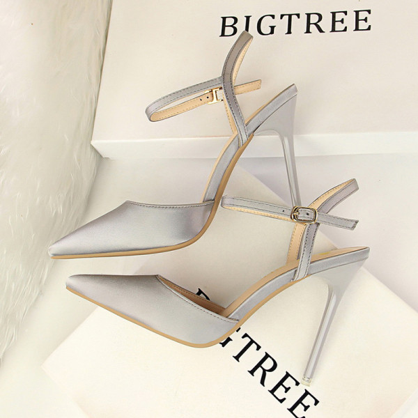 Stilīgas sieviešu sandales ar 10,5 cm augstu papēdi