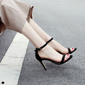 Stilīgas sieviešu sandales ar 11 cm augstu papēdi un plānām lencēm