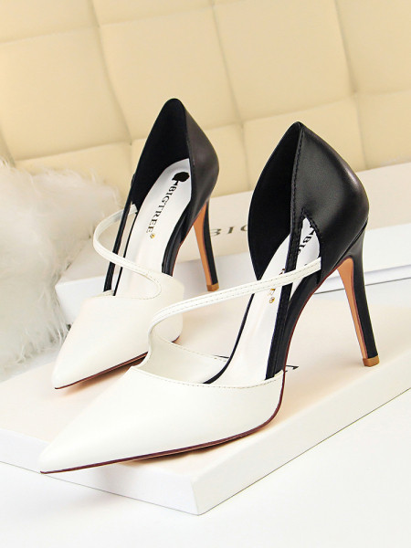 Sieviešu sandaļu smails modelis ar plānu papēdi zaigojošā krāsā