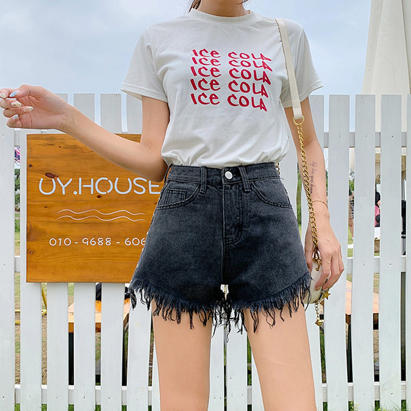 Naiste lühikeste teksade lai mudel kõrge vöökoha ja taskutega