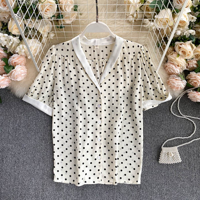 Vasaras sieviešu punktveida krekls ar īsām piedurknēm