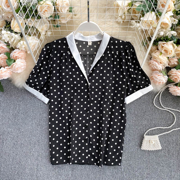 Vasaras sieviešu punktveida krekls ar īsām piedurknēm