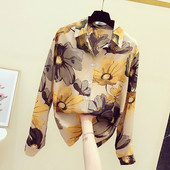 Sieviešu krekls ar klasisku apkakli, garām piedurknēm un ziedu rakstu