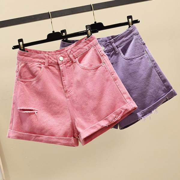 Ежедневни къси дънки с висока талия и скъсани мотиви