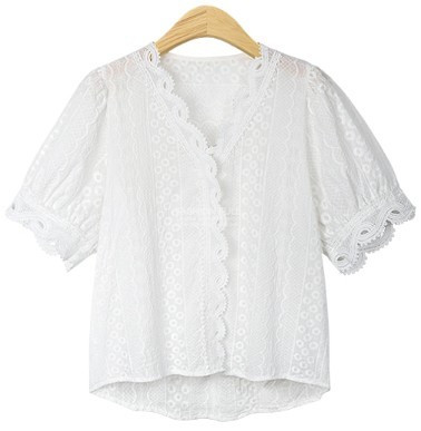 Valge pitsist naiste särk V-kaelusega ja lühikeste varrukatega