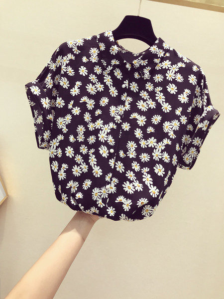 Cămașă modernă de damă cu guler clasic, mâneci scurte și model floral