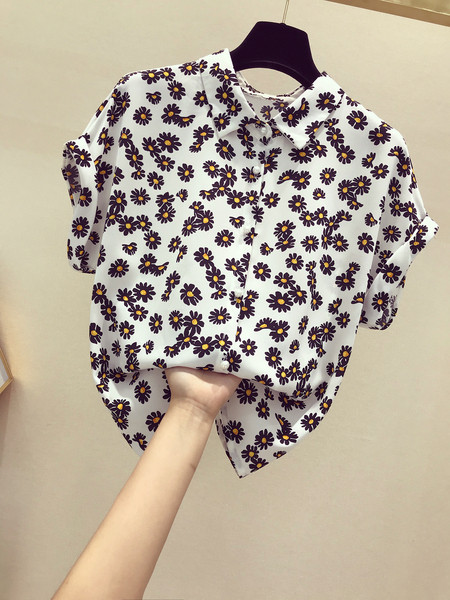 Cămașă modernă de damă cu guler clasic, mâneci scurte și model floral