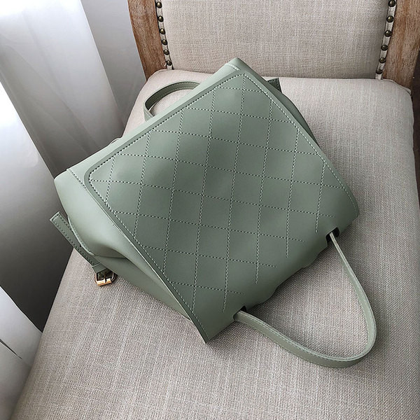 Sieviešu ikdienas mugursoma no eko ādas, vienkāršs modelis