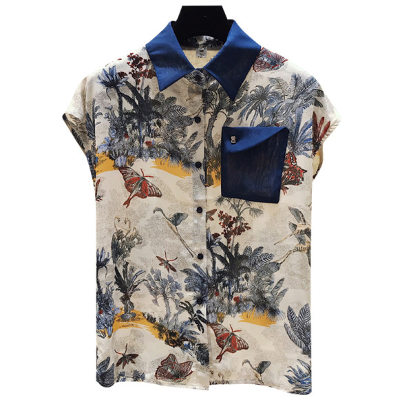 Pašreizējais sieviešu krāsains krekls ar īsām piedurknēm un kabatu