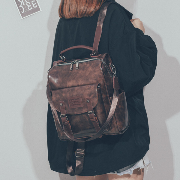 Sieviešu ikdienas mugursoma ar eko ādas priekšējo kabatu