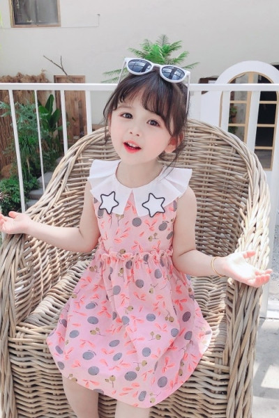 Bērnu kleita ar apdruku un apkakli