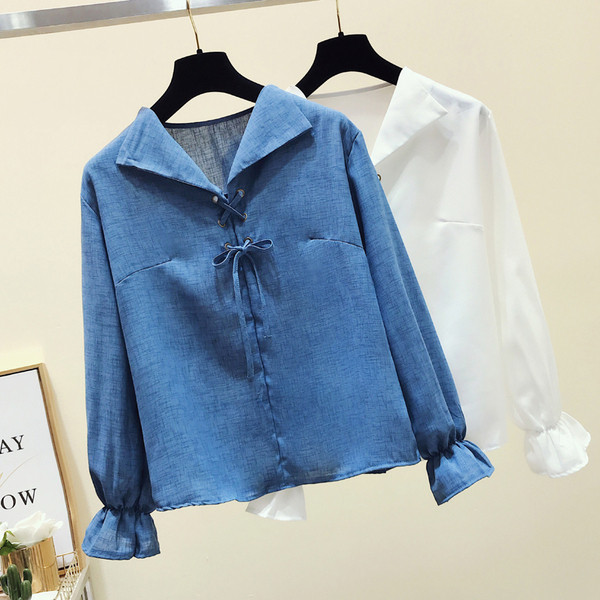 Cămașă modernă de damă cu mâneci lungi și șireturi