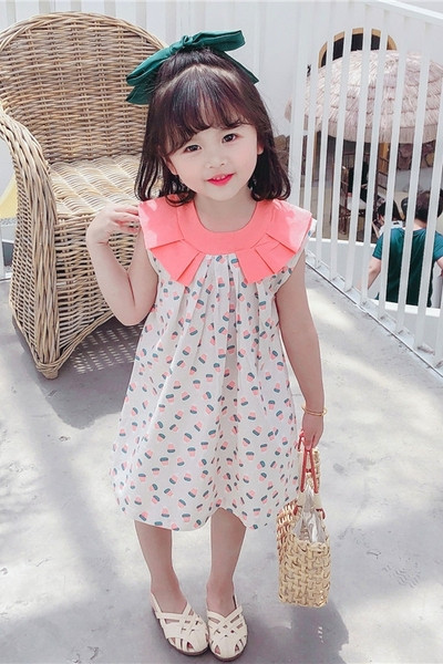 Bērnu kleita ar apkakli un apdruku