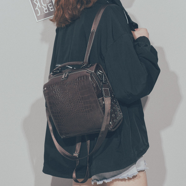 Mūsdienīga sieviešu eko-ādas mugursoma ar rokturi