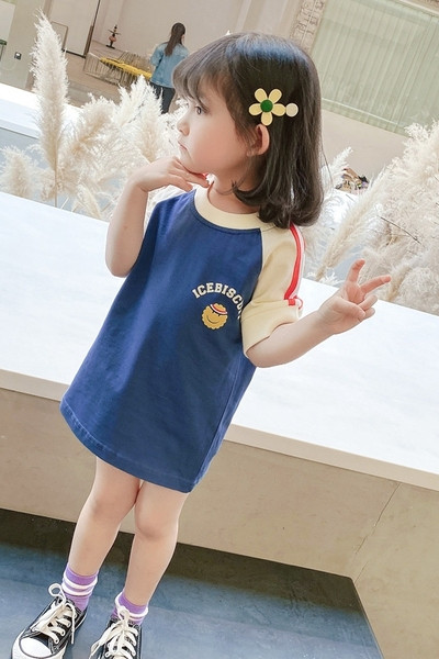 Ikdienas bērnu kleita ar apdruku un 3/4 piedurknēm