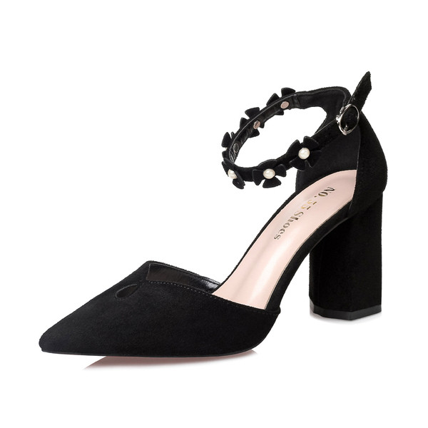 Sieviešu zamšādas pusatvērtas kurpes ar potītes siksnu