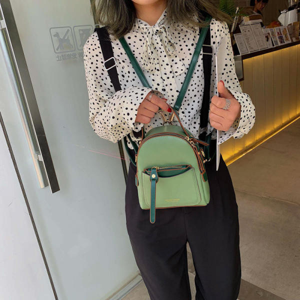 Stilīga sieviešu mugursoma no tīras eko ādas