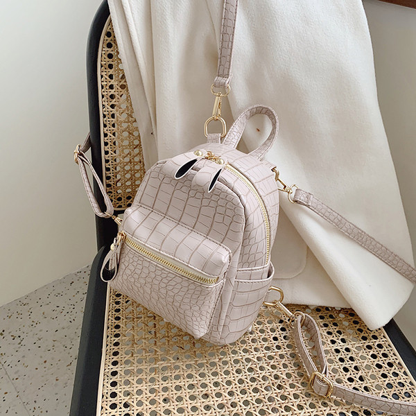 Naiste moodne ökonahast seljakott luku ja taskuga