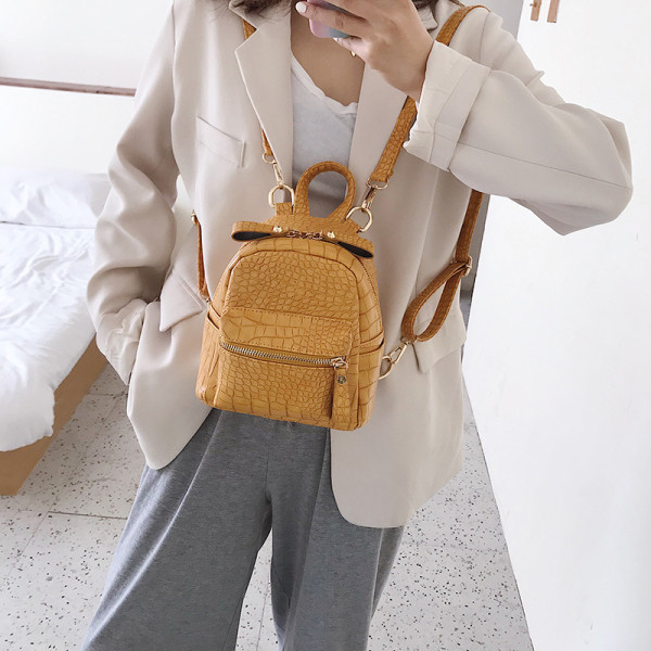 Naiste moodne ökonahast seljakott luku ja taskuga