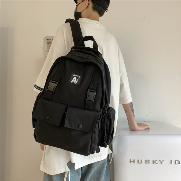 Naiste igapäevane taskute ja sangaga seljakott