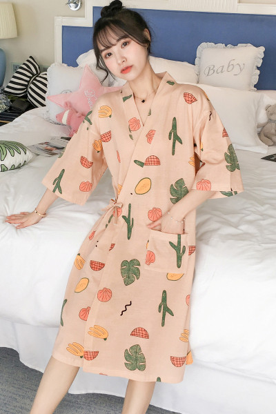 Sieviešu peldmētelis ar saitēm un apdruku