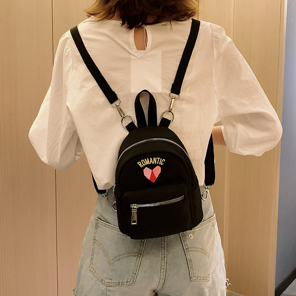 Ikdienas sieviešu mini mugursoma ar uzrakstu un rāvējslēdzēju