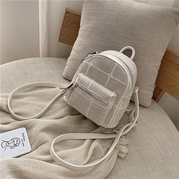 Naiste kaasaegne miniseljakott lukuga